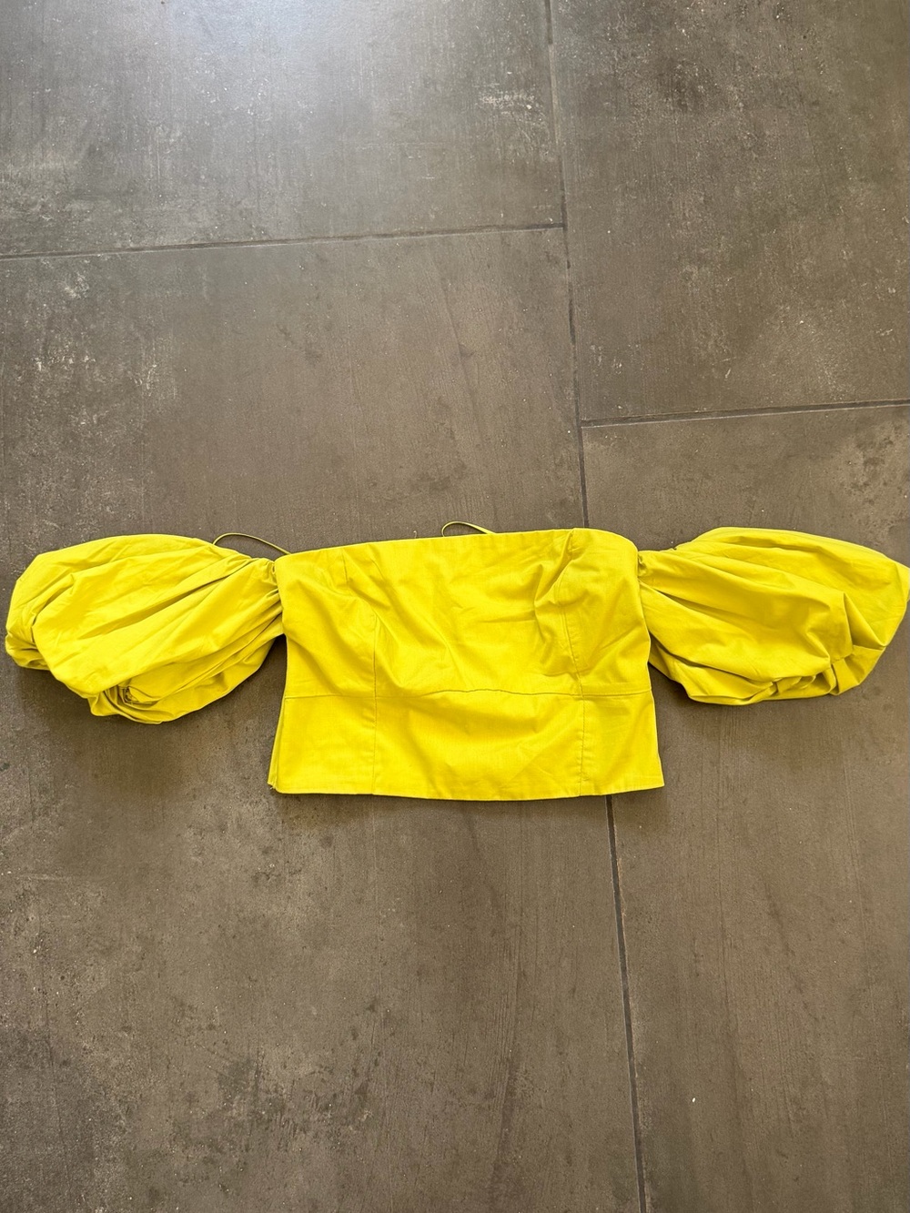 Abercrombie & Fitch Yellow Off-Shoulder Puff Sleeve Crop Top